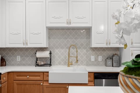 Fully equipped kitchen with amenities provided