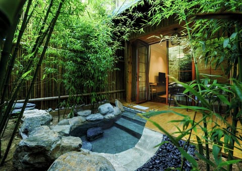 Japanese-style Double Room | In-room safe, blackout drapes, soundproofing, iron/ironing board