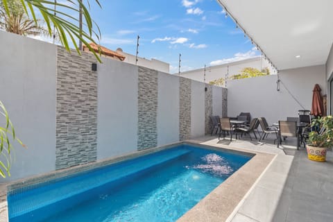 pool