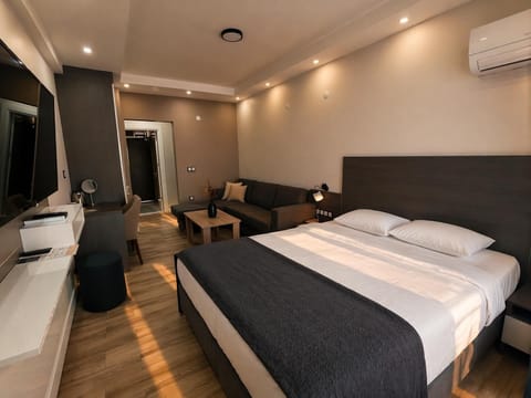 Standard Double Room, City View | Desk, laptop workspace, free WiFi
