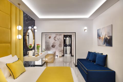 Luxury Quadruple Room, City View | Desk, free WiFi