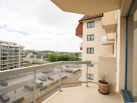 Wood, Furniture, Outdoor Furniture, Garden, Wood Stain, Hardwood, Plank, Outdoor Table, Landscaping, Chair