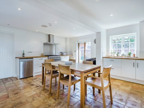 Kitchen/diner | Wittle Cottage, Quidenham