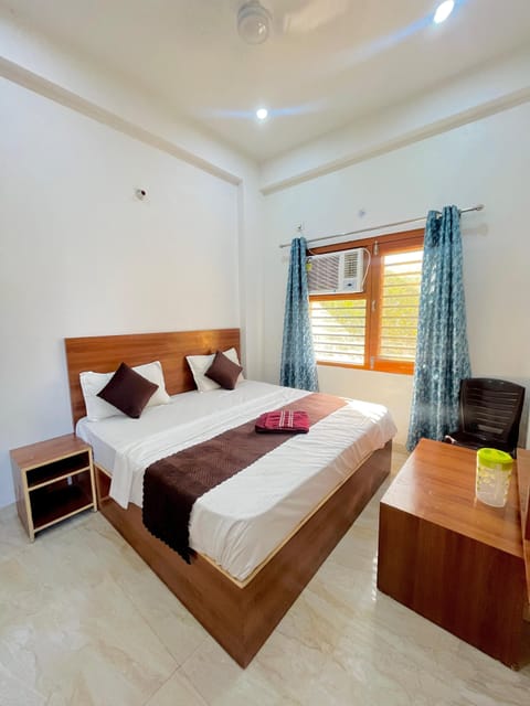 Deluxe Room | Free WiFi