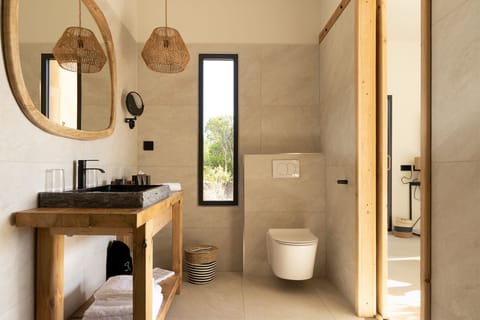 Classic Suite, Ensuite, Sea View (piscine privée) | Bathroom