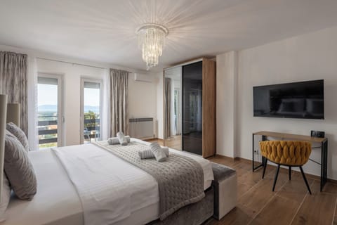 Family House, 3 Bedrooms, 2 Bathrooms, Mountainside (Villa Natali With Pool And Sea View) | 3 bedrooms