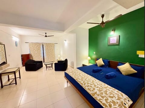 Deluxe Double Room | Free WiFi
