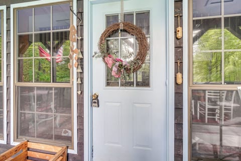 House (1 Bedroom) | Interior