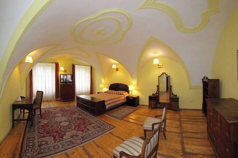 Superior Suite, 1 Bedroom | Free WiFi