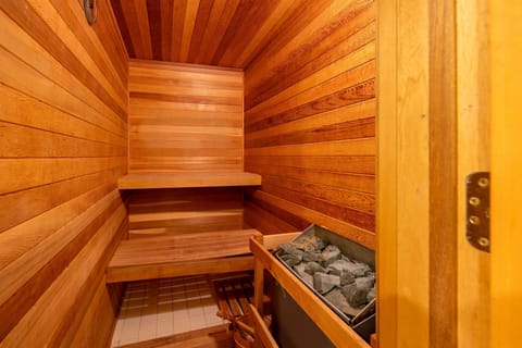 Condo, 4 Bedrooms | Sauna