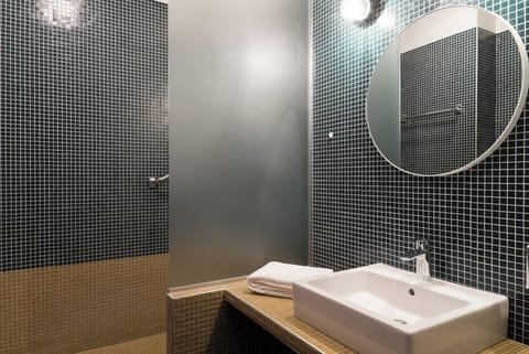 Privilege with Terrace | Bathroom | Hair dryer, towels