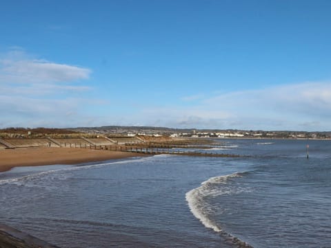 Cottage | Beach