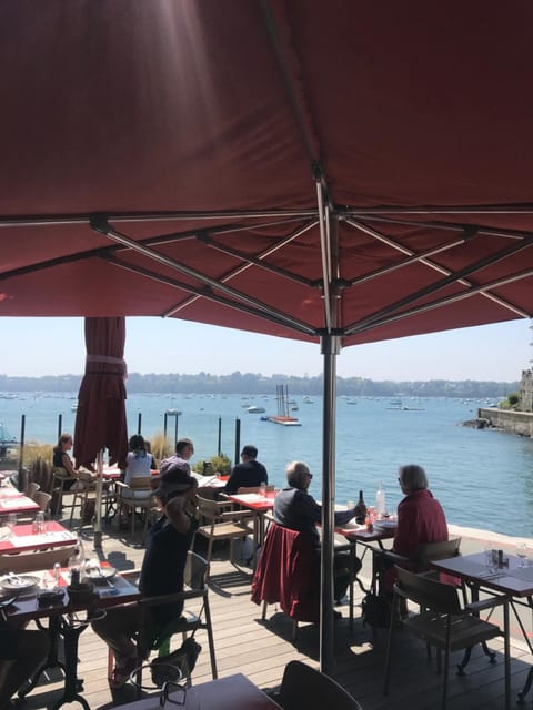 Breakfast, lunch, dinner served; beach views