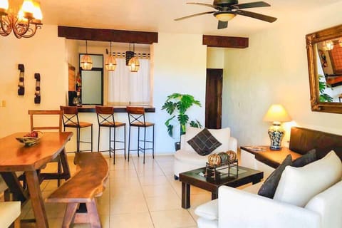 Rustic contemporary decoration will make your stay a very cozy one