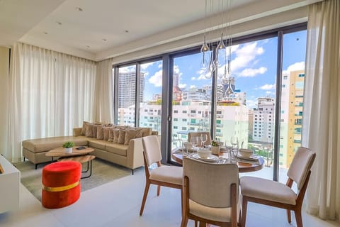 Living  room space with modern décor