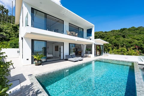 Stunning 3-bedroom pool villa with ocean views in Chaweng Noi - Villa Maya Koh Samui vacation home