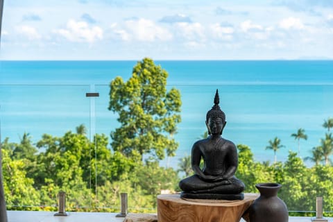 Meditation and majesty meet in this ocean view