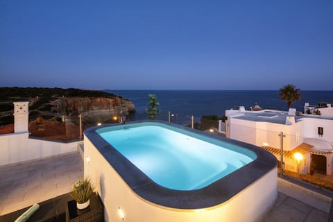Holiday Home Swimming Pool