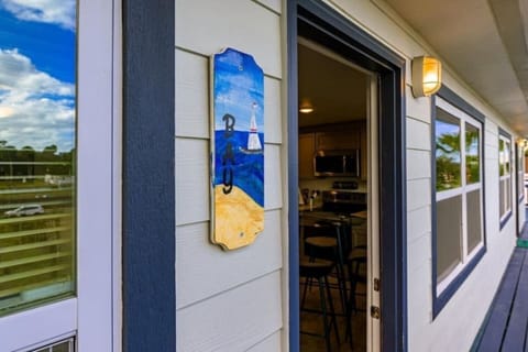 Welcome to Bay! Your home away from home! 