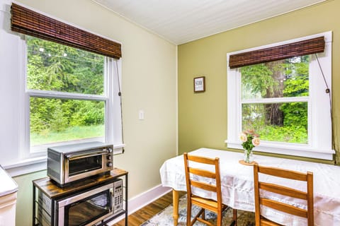 House (1 Bedroom) | Interior