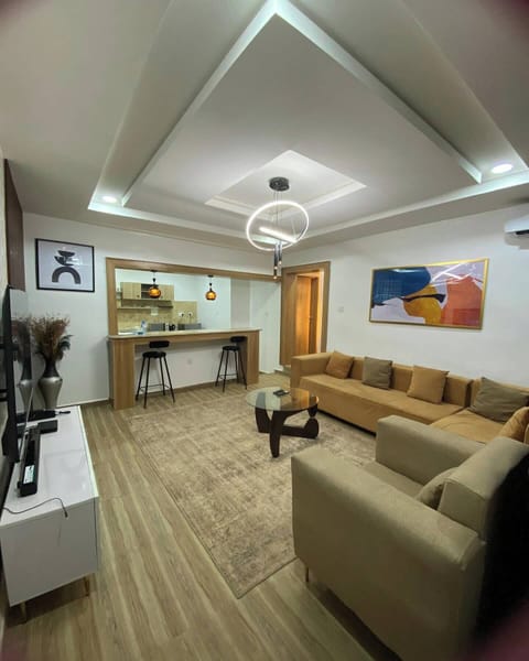 Family Apartment, Balcony, City View | Living area