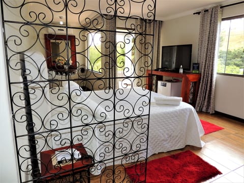 Deluxe Suite | Free WiFi