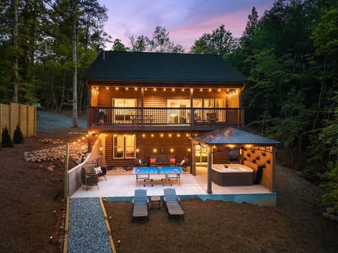 Backyard Vibes: Hot Tub, Lights & Games