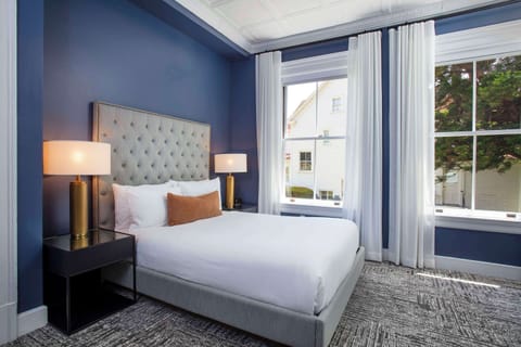 Historic Two-Bedroom Suite (Second Bedroom)