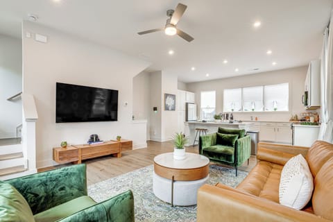 - Atlanta Vacation Rental | 2BR | 2BA | 1,300 Sq Ft | 9 Steps to Enter