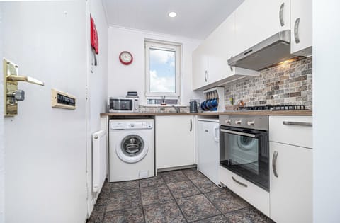 Well equipped kitchen.