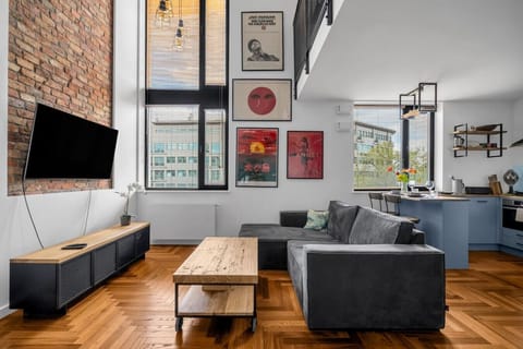 Living Room with Smart TV | Book Now with RENTUJEMY.COM