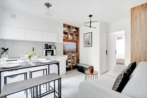 Apartment | Living area