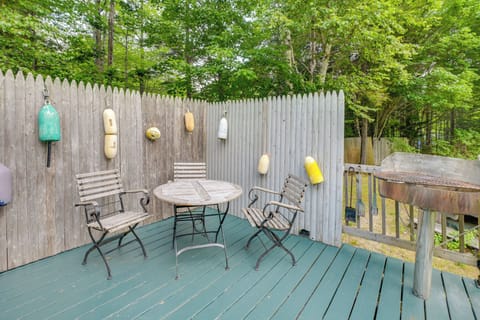 Trenton Vacation Rental | 2BR | 1BA | Stairs Required | 1,220 Sq Ft