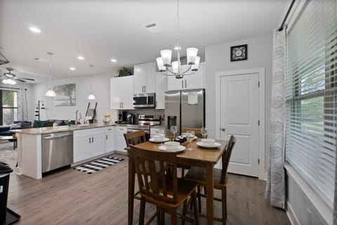 Come together at the dining room table to enjoy tasty meals with friends and family!