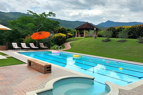 Chalet | Pool