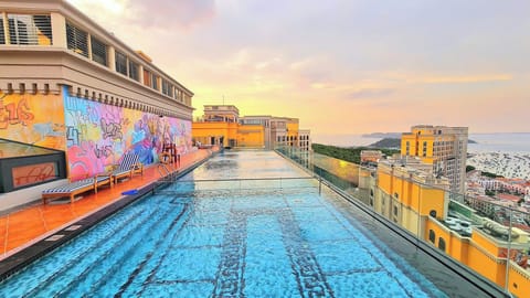 Rooftop pool