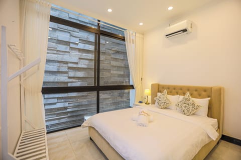 Standard Double Room | Individually decorated, individually furnished, desk, soundproofing