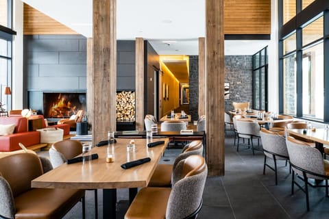 Condo, 1 Bedroom | Dining