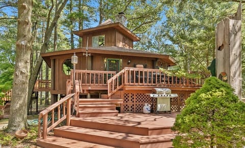 Main Entry accessed by deck # 1 stairs
 from garage drive up.