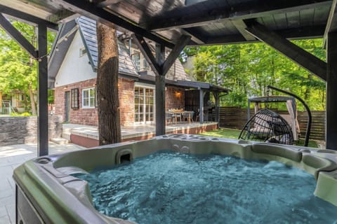 Jacuzzi