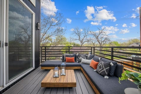 Balcony | Outdoor Seating Area | Second Floor