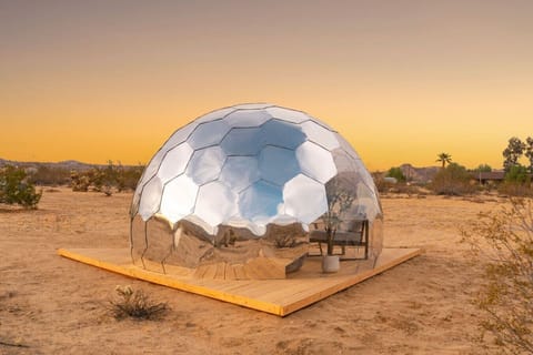 A peaceful hypodome for meditation, yoga, quiet reading, and unforgettable stargazing after dark.
