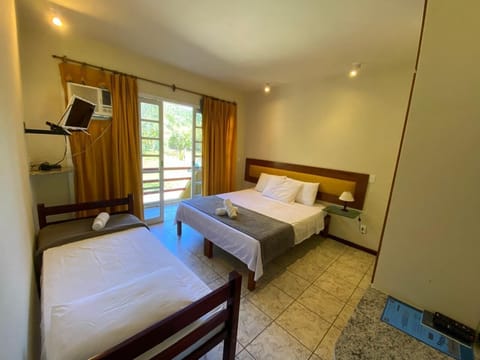 Comfort Triple Room, Balcony, Lake View | Free WiFi, bed sheets