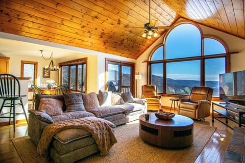 Perfect for starting your evening or unwinding after a day out, this room features cozy seating, soft lighting, and a relaxed vibe that invites you to stay awhile