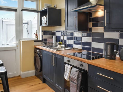 Kitchen | Ocean Breeze, Heysham near Morecambe