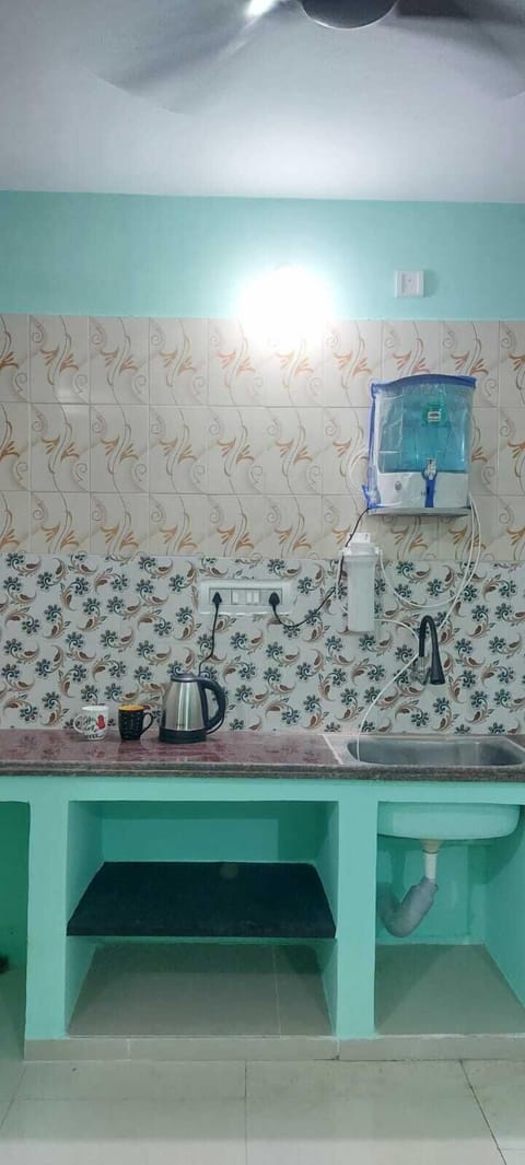 Classic Apartment, Balcony | Private kitchen