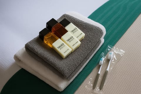 Bathroom amenities