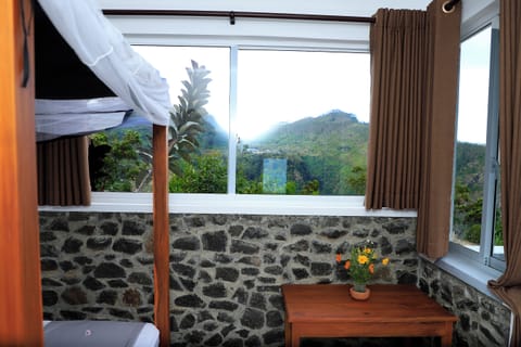 Deluxe Double Room, 1 Queen Bed, Balcony, Mountain View | In-room safe, desk, iron/ironing board, free WiFi