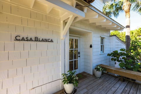 Enter into Casa Blanca, your serene island retreat
