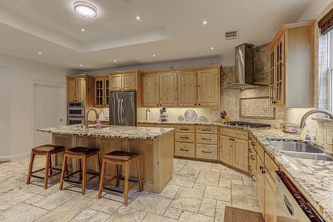 Additional counter seating